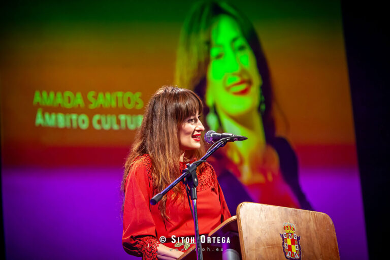 Amada Santos, galardonada con el Premio “Jaeneras” 2025 en el ámbito de “Cultura”